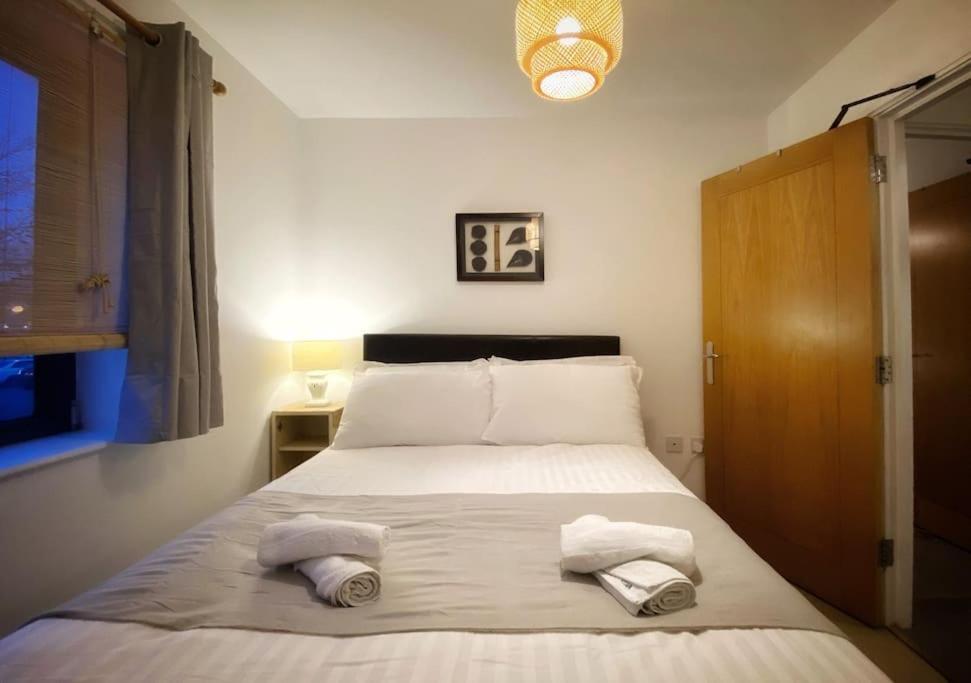 Japanese Style Muji Two-Bedroom Apt Swansea Exterior foto